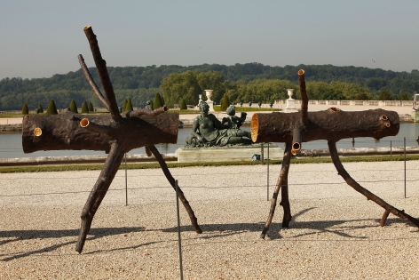  VERSAILLES, FRANCE - JUNE 06:  Italian artist Giuseppe Penone sculture ‟Spazio di luce‟ at Chateau de Versailles on June 6, 2013 in Versailles, France. The exhibition in the garden of Versailles organized as part of the 400 year of birth of famous french gardener Andr