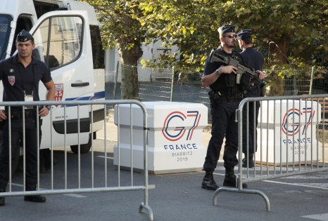  French police personnel gather in the designated ‟red zone‟ in Biarritz on the eve of the annual G7 Summit attended by the leaders of the world's France, on August 23, 2019. 
(Photo Patrick Aventurier/ABACAPRESS.COM)