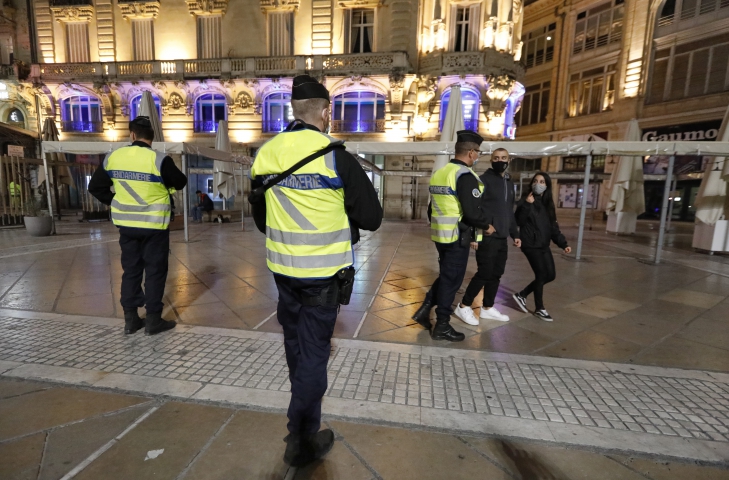  French Gendarmes patrol control people past closed restaurants terraces in Montpellier. The full curfew begins in Montpellier on Saturday, from 21:00 to 06:00 every night and other cities. The controversial night curfew is aimed at curbing the soaring coronavirus infection rate in France, which is one of Europe's coronavirus hotspots.The Paris region and eight other cities are affected, including Marseille, Lyon, Lille and Toulouse.Montpellier, on October 17, 2020. Photo by Patrick Aventurier/ABACAPRESS.COM