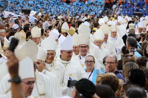  Pope Francis celebrating mass at the Velodrome stadium,  in the southern port city of Marseille, France on September 23, 2023. Pope Francis heads to Marseille for a two-day visit focused on the Mediterranean and migration.  Photo by Patrick Aventurier/Abacapress.